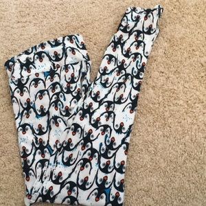 Lularoe Penguin Leggings